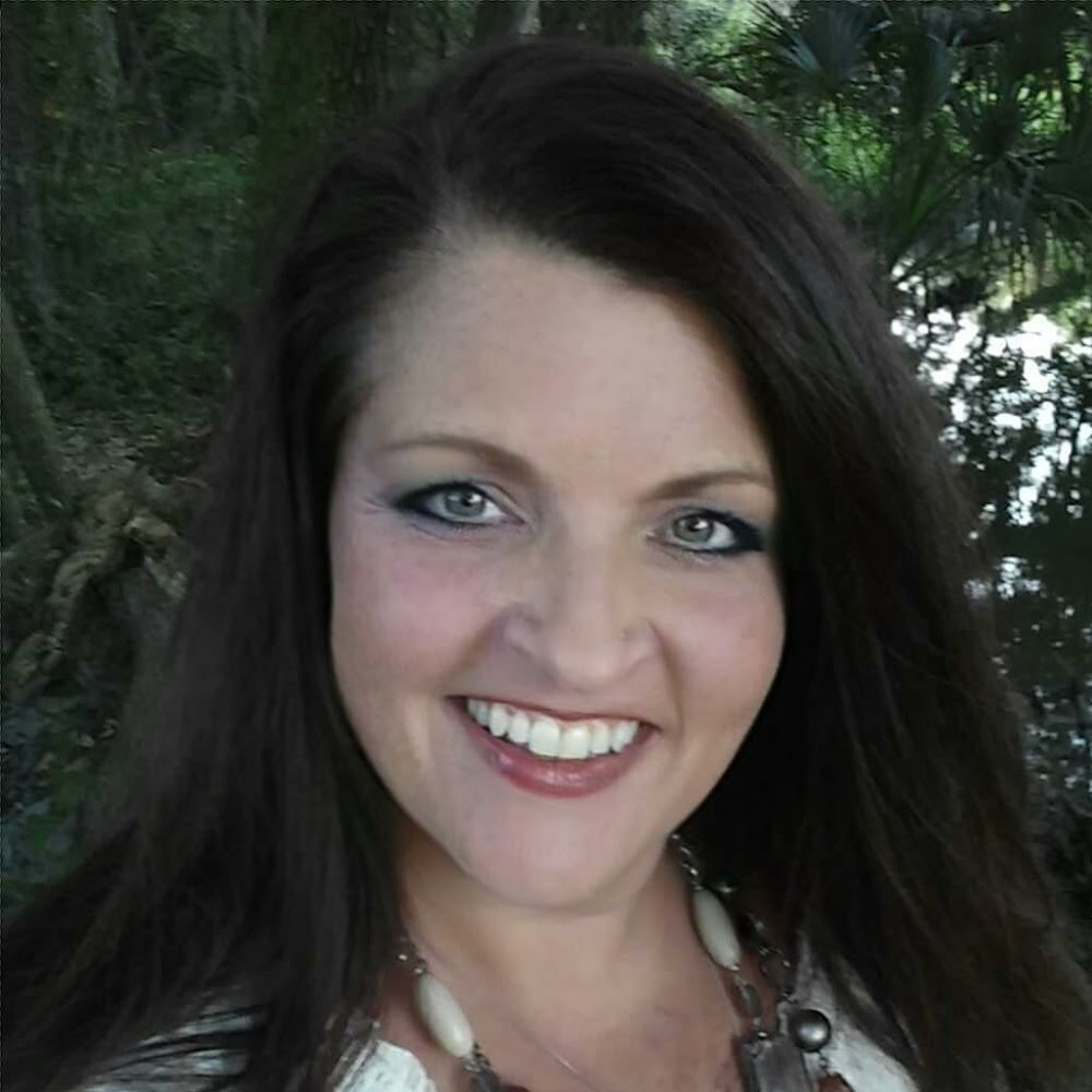 Meet your Posher, Shellie